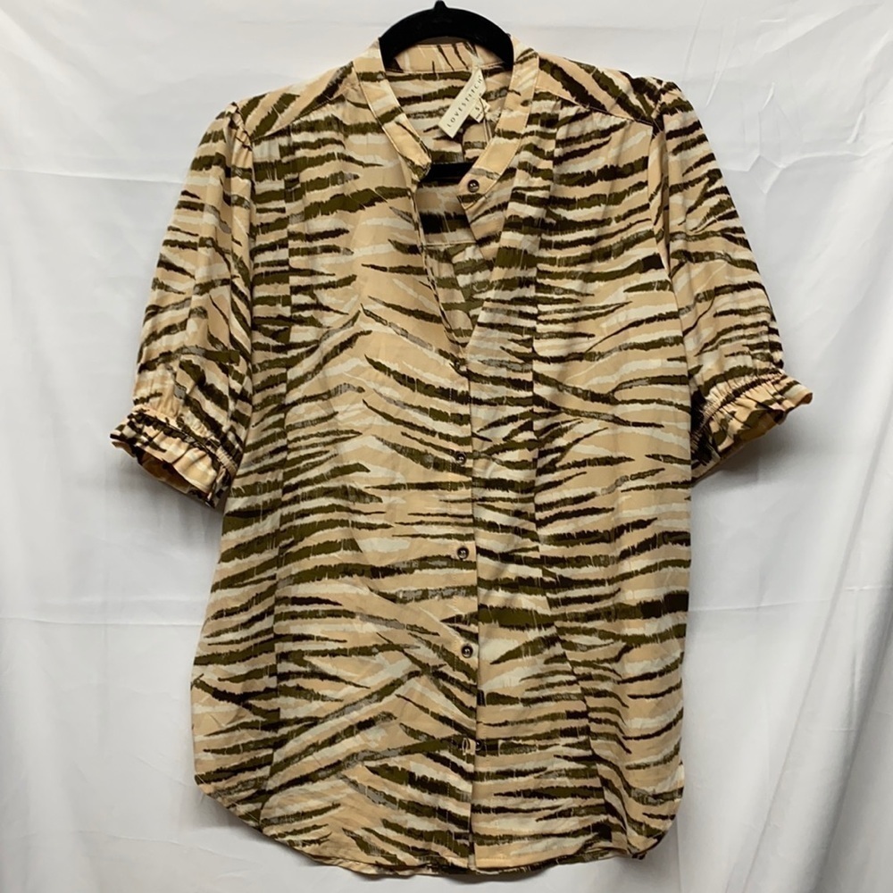 Lovestitch stripe animal blouse ss button sz small NWT